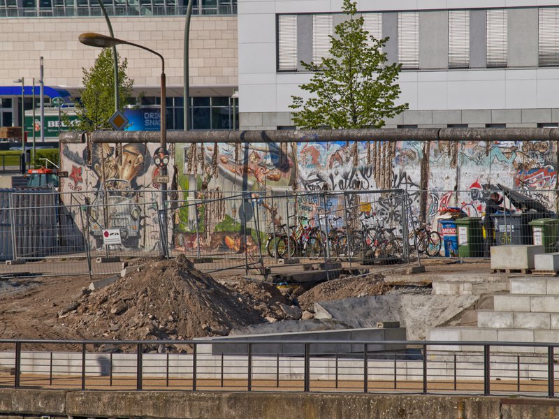 Berlin, Wall